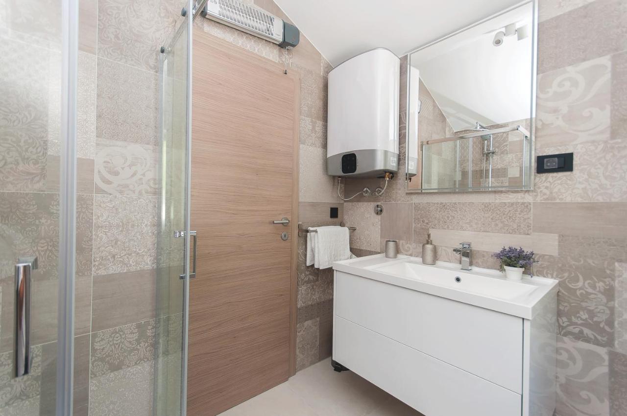 Xxl Villa Vista - Heated Pool Lokva Rogoznica Exteriör bild
